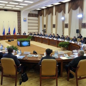 VAT return cancellation, wood commodity exchange and state co-financing: proposals of regional governors to Putin at the State Council