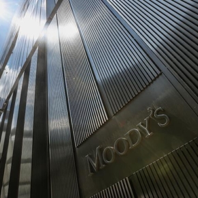 Moody’s публикует негативный прогноз для мировой целлюлозно-бумажной и лесной отрасли на 2019-2020 гг.