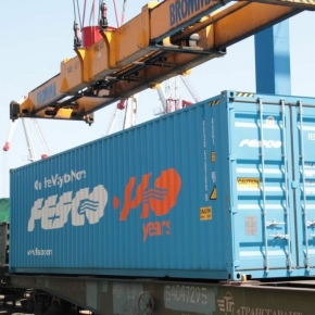 FESCO отправила первый контейнерный поезд с пиломатериалами по новому маршруту — из Минска во Владивосток